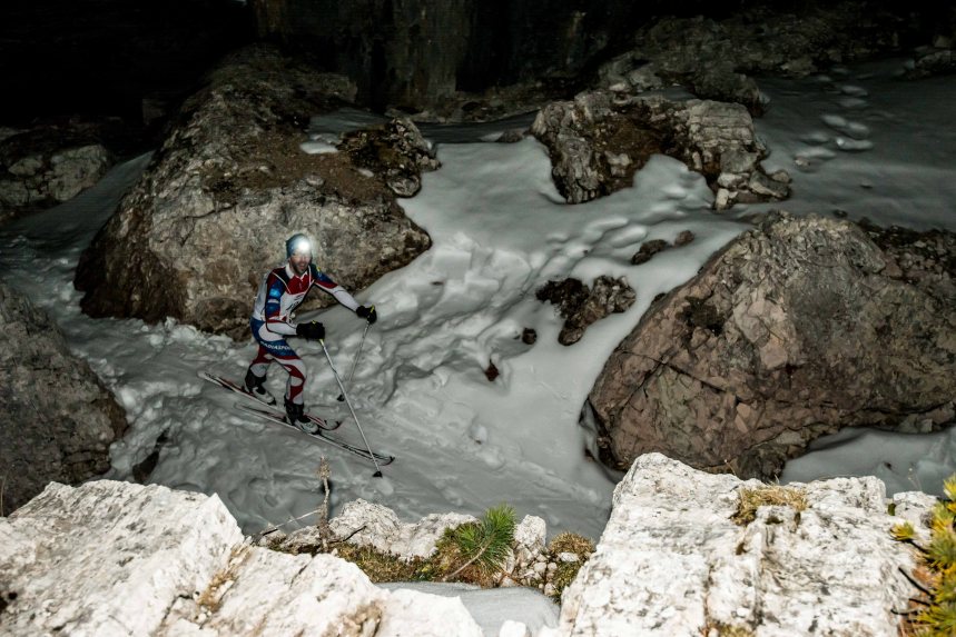 Scialpinismo in notturna alle 5 Torri, trofeo di scialpinismo Scoiattoli 2017 Cortina